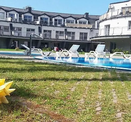 Happy 18 Basen & Kort Tenisowy, Ochrona 24h - Dla Maksymalnie 6 Osob Lägenhet *